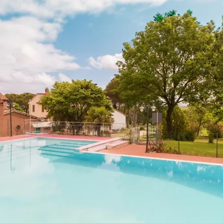Pomegranate With Shared Pool *